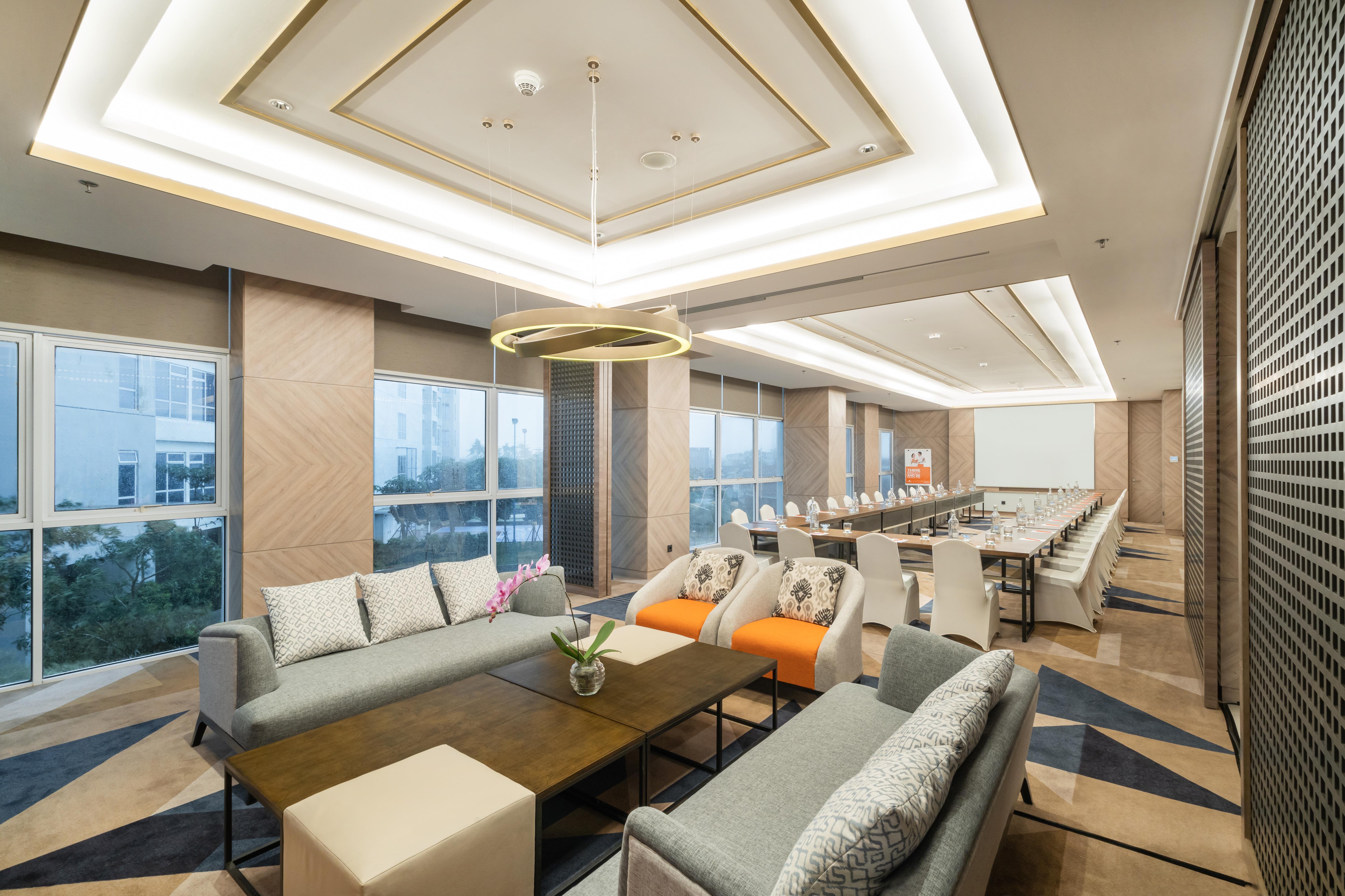 Harris Suites Puri Mansion Jakarta Luaran gambar